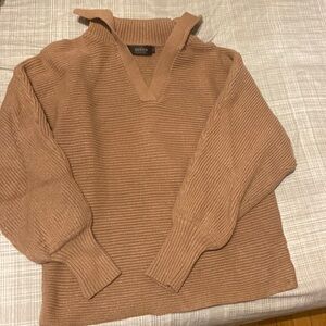 Size medium Zessica collared sweater worn once